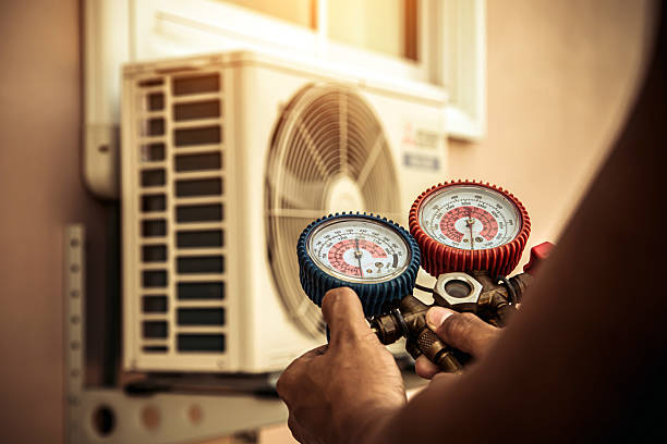 Professional Hvac Maintenance technician working in Jefferson, MA